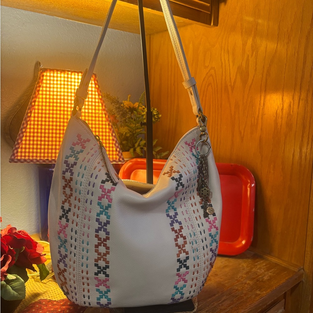 The Sak/ Women’s Sequoia Leather Medium Hobo Bag